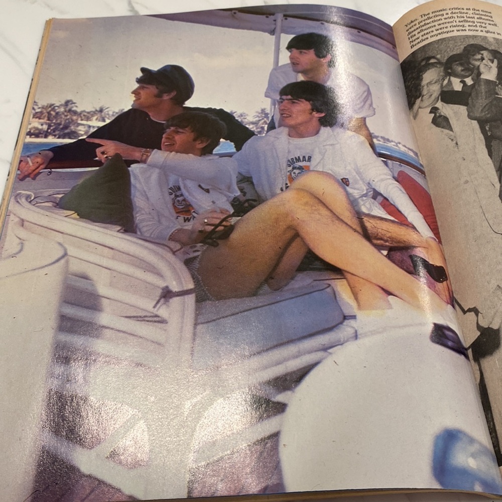 Vintage 1980 John Lennon collectors edition magazine in like new condition - Picture 12 of 13